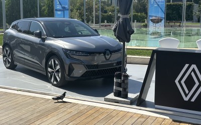 Πανελλήνια πρεμιέρα για τα ηλεκτρικά Renault Megane E-Tech & Dacia Spring