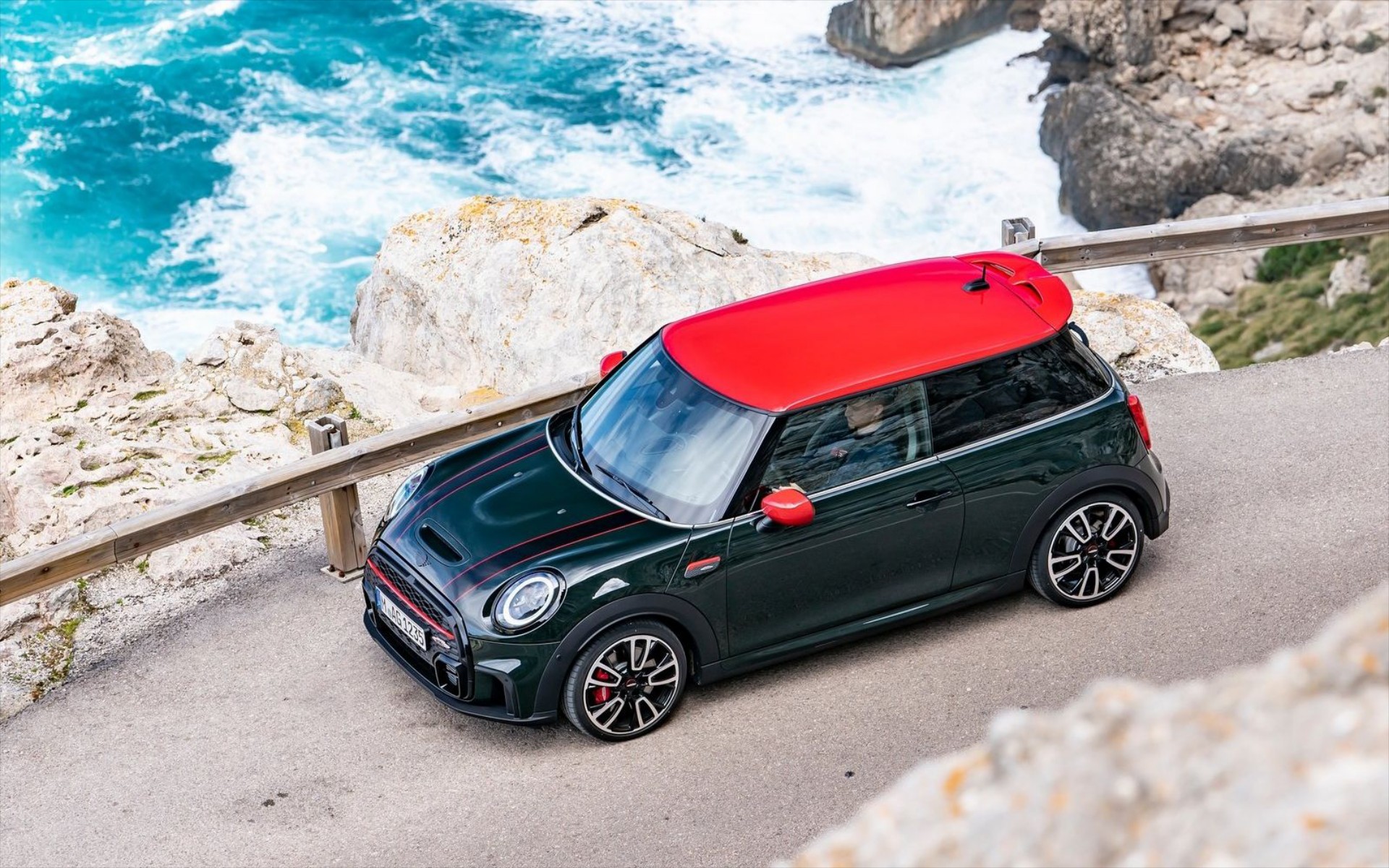 Νέες τιμές MINI: Αυξήσεις σε όλα τα μοντέλα της - Δες πόσο