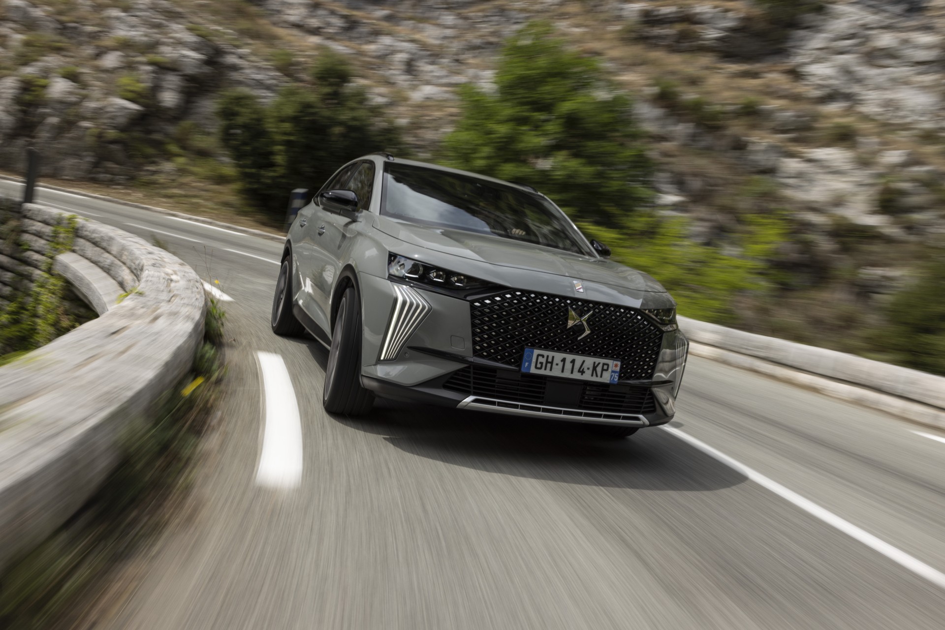 Επανάσταση από την DS Automobiles: To ChatGPT μπήκε στα αυτοκίνητά της!