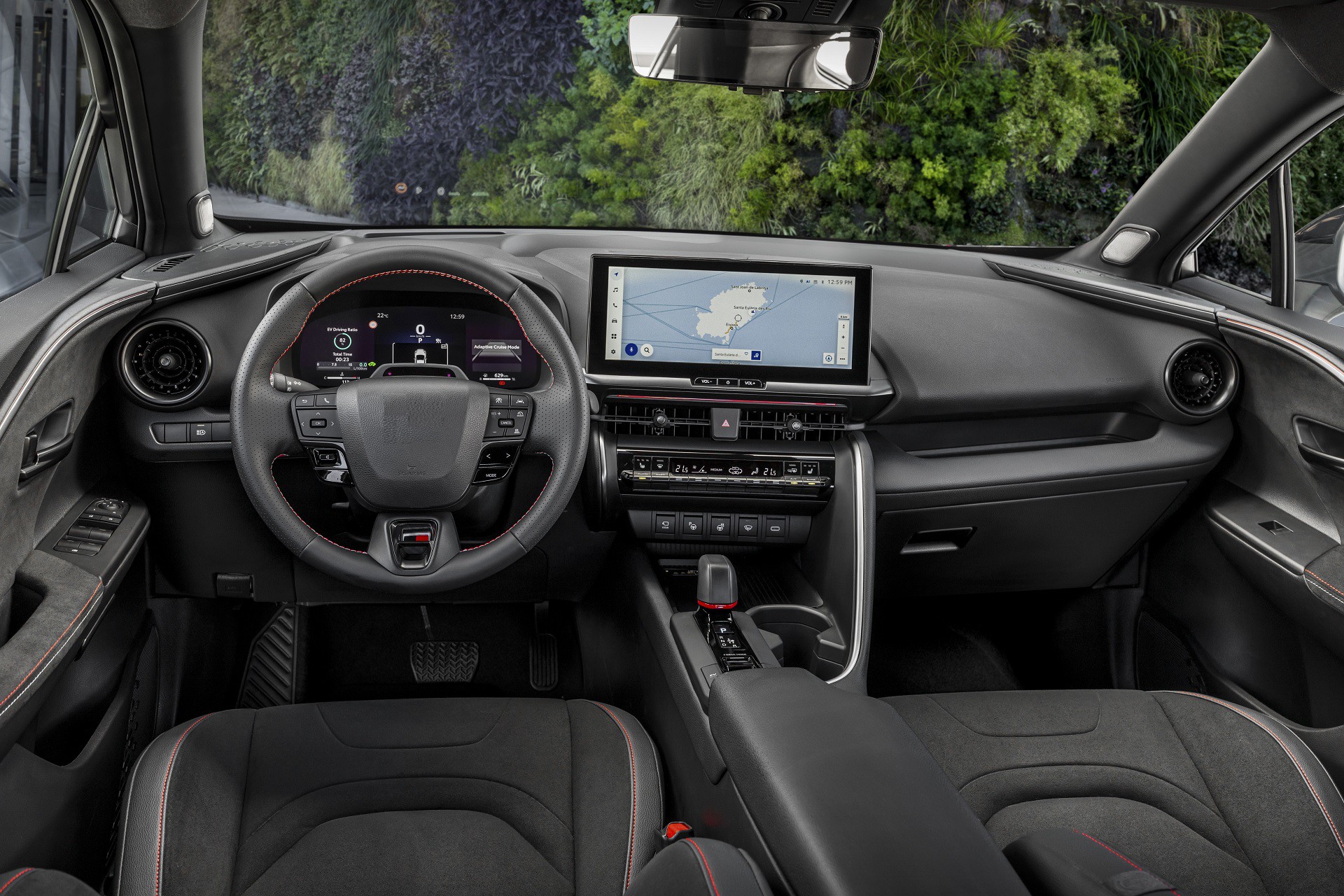 Υβριδικό C-SUV με κατανάλωση 4,8 lt/100km και τιμή κάτω από 30.000 € - Ποιο είναι;