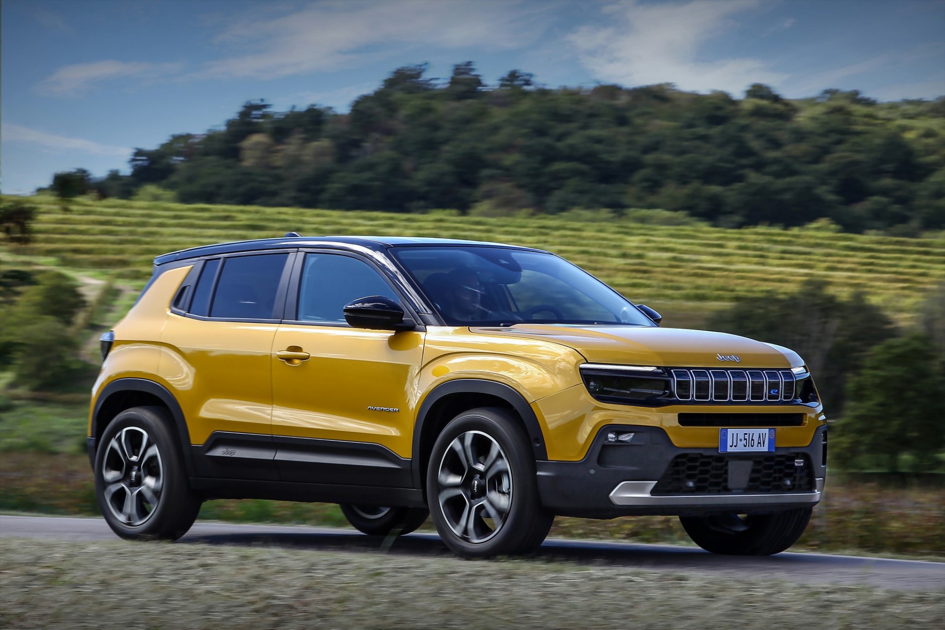 Jeep Avenger: Ποια έκδοση αγοράζεις με 279 € το μήνα