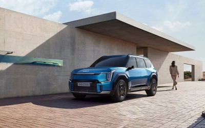 Kia EV9: Οι τιμές του 7θέσιου ηλεκτρικού SUV στην Ελλάδα 