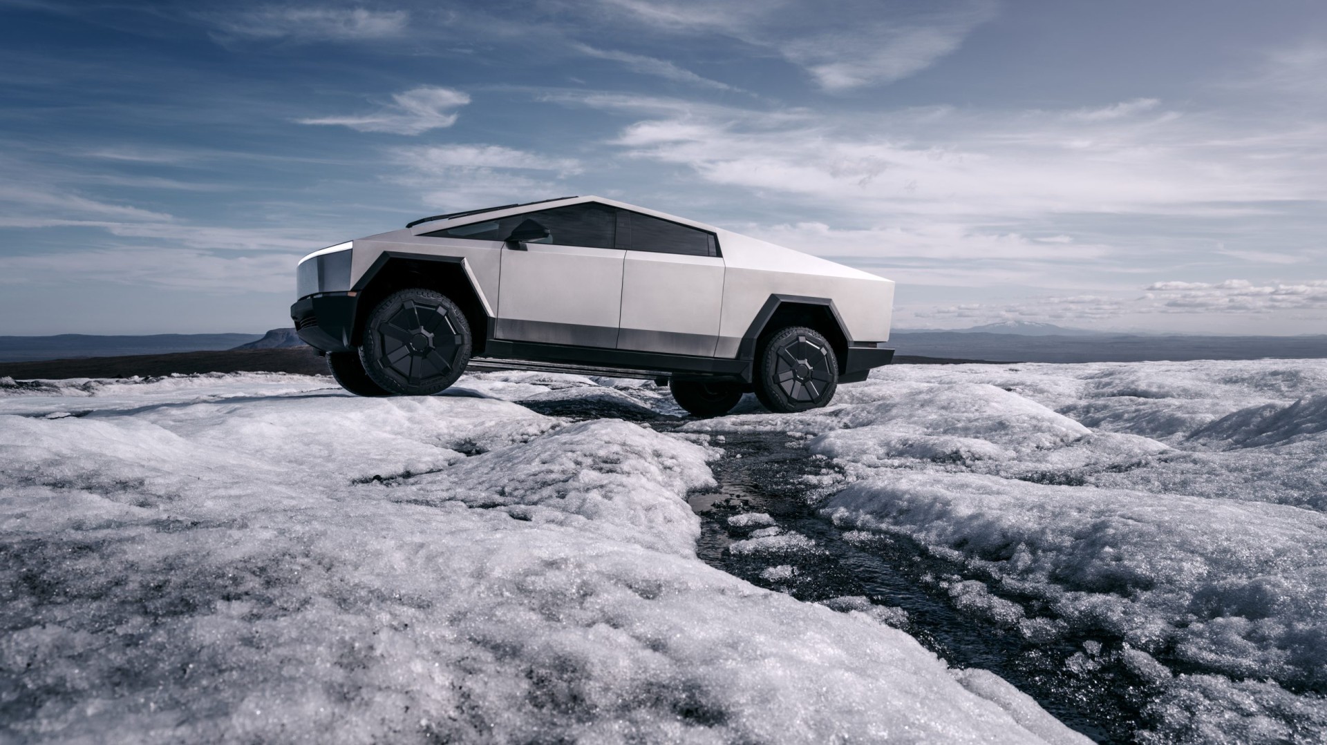 Tesla Cybertruck - Παρουσιάστηκε το ηλεκτρικό, αλεξίσφαιρο «αγροτικό». Δείτε τιμές