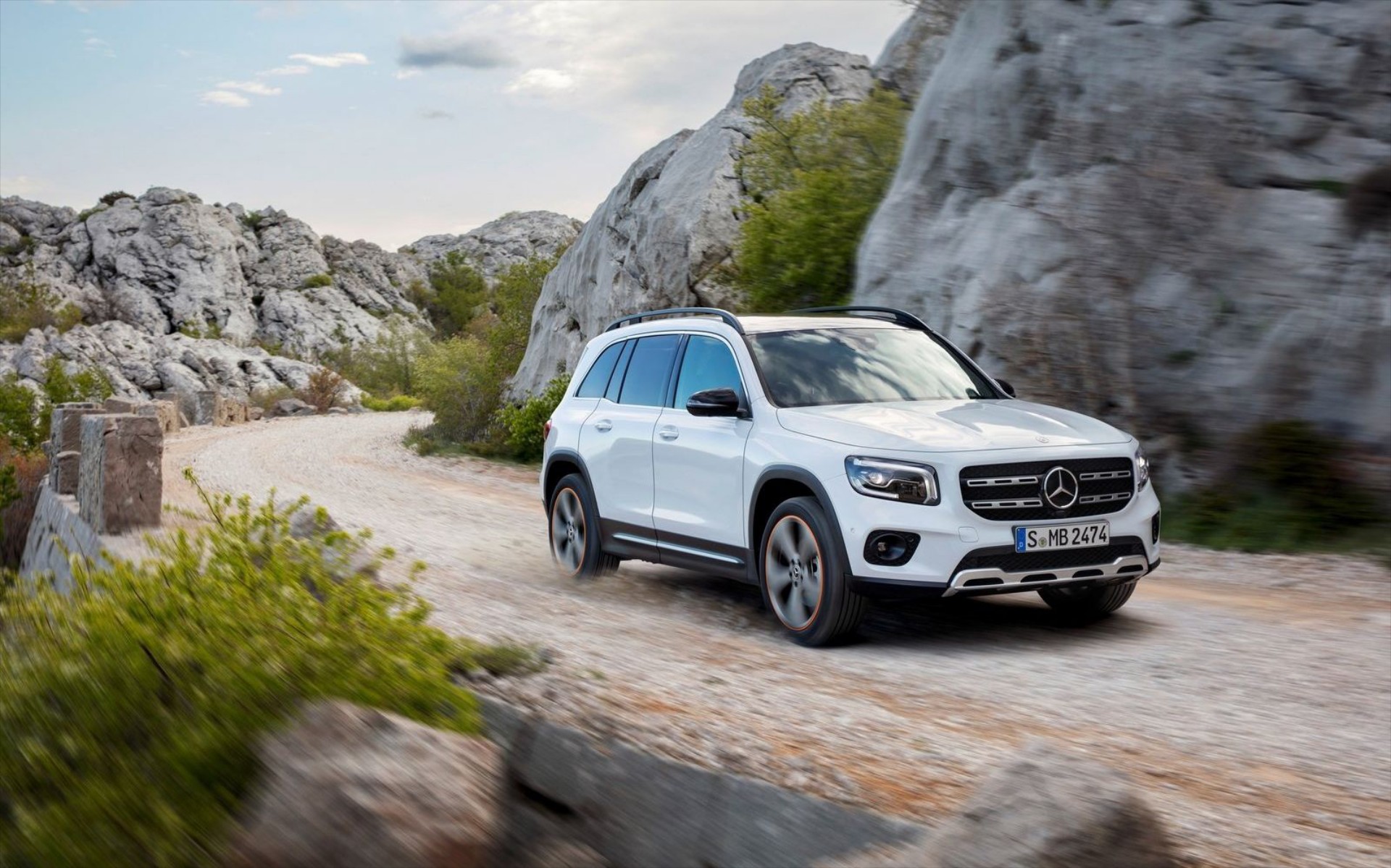 Mercedes GLB: Η φθηνότερη έκδοση στην Ελλάδα - Τιμή 