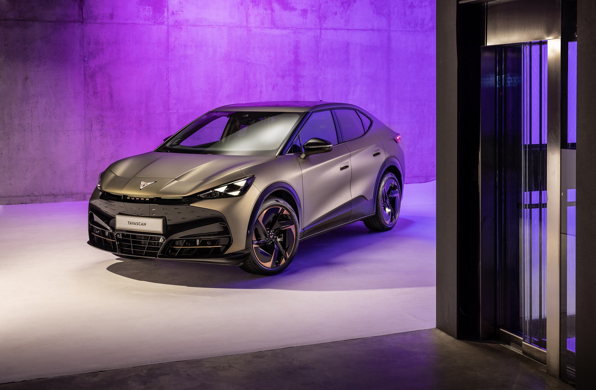 CUPRA Tavascan: Πότε έρχεται Ελλάδα – Δες όλες τις εκδόσεις