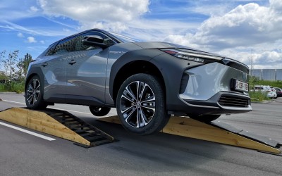 Αλλαγές για το Toyota bZ4X - Φορτίζει πιο γρήγορα στο κρύο