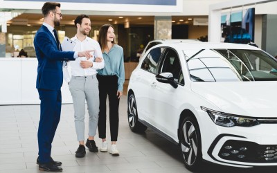 Αγορά καινούργιου αυτοκινήτου: Σε πόσες μέρες ενεργοποιείται η ασφάλεια; 