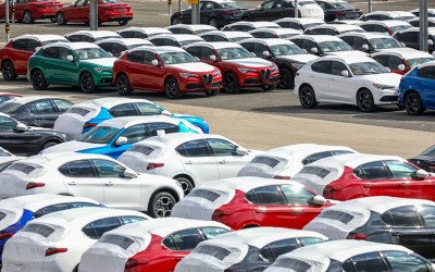 Οι Έλληνες αγοράζουν πολλά αυτοκίνητα – Η Νο1 μάρκα το 2023