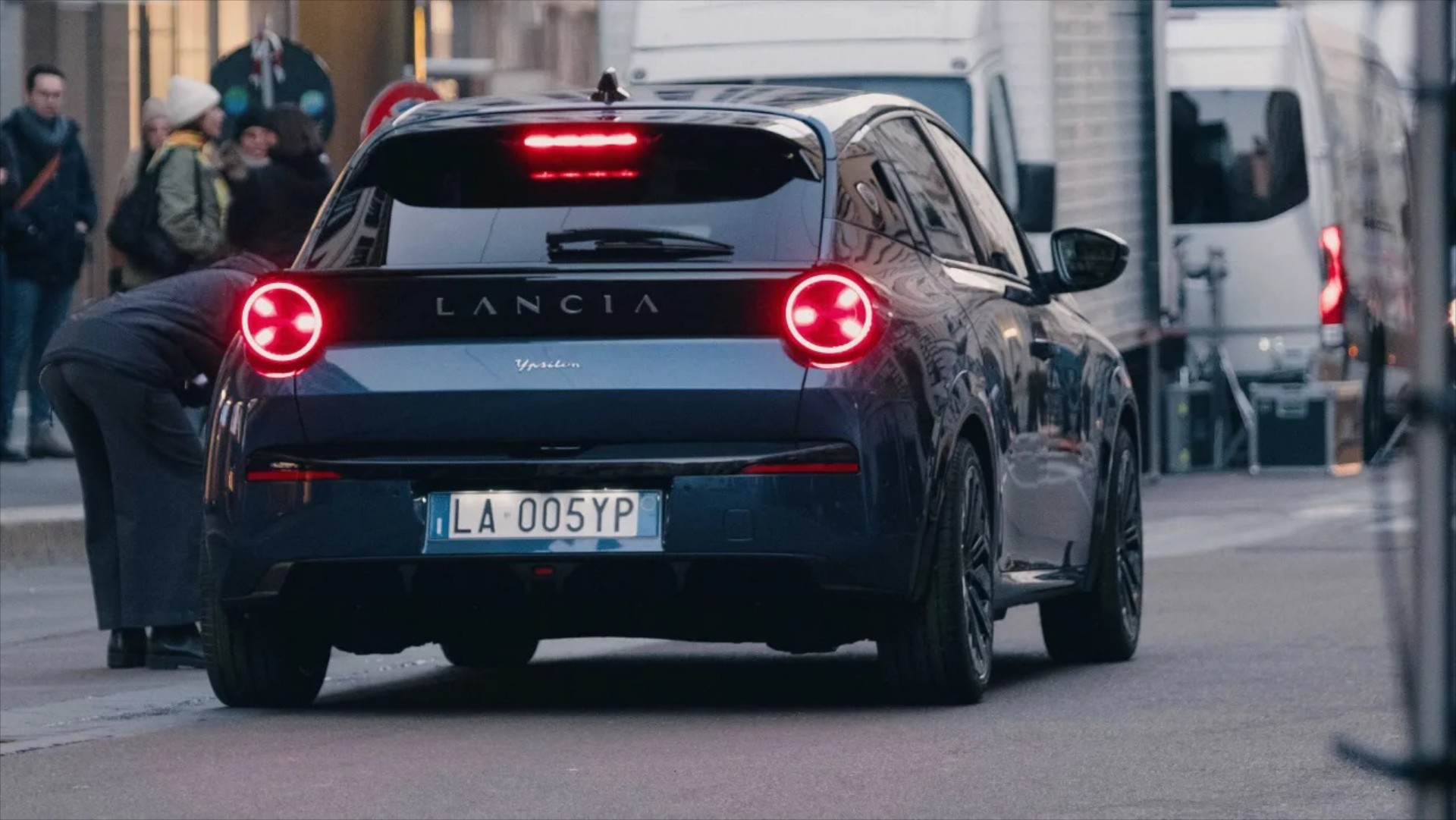Αυτή είναι η είναι νέα Lancia Ypsilon – Οι πρώτες εικόνες