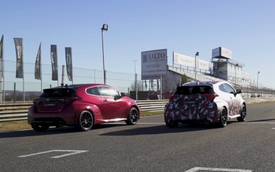 Toyota GR Yaris: Ποιο είναι ταχύτερο - το νέο με αυτόματο ή το παλιό χειροκίνητο;