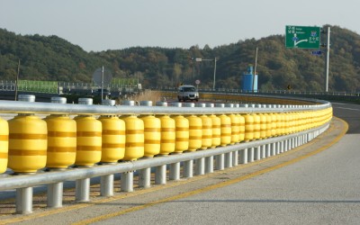 Έρχονται οι έξυπνες μπαριέρες – Πώς λειτουργούν και μειώνουν τα τροχαία; [video]