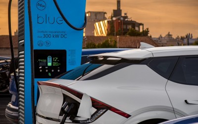 ΔΕΗ blue: 2.000 σταθμοί φόρτισης στην Ελλάδα - Δες πού είναι