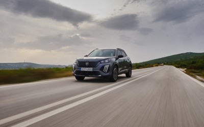 Γιατί το Peugeot 2008 είναι best seller; Οι 5 λόγοι που το κάνουν να ξεχωρίζει