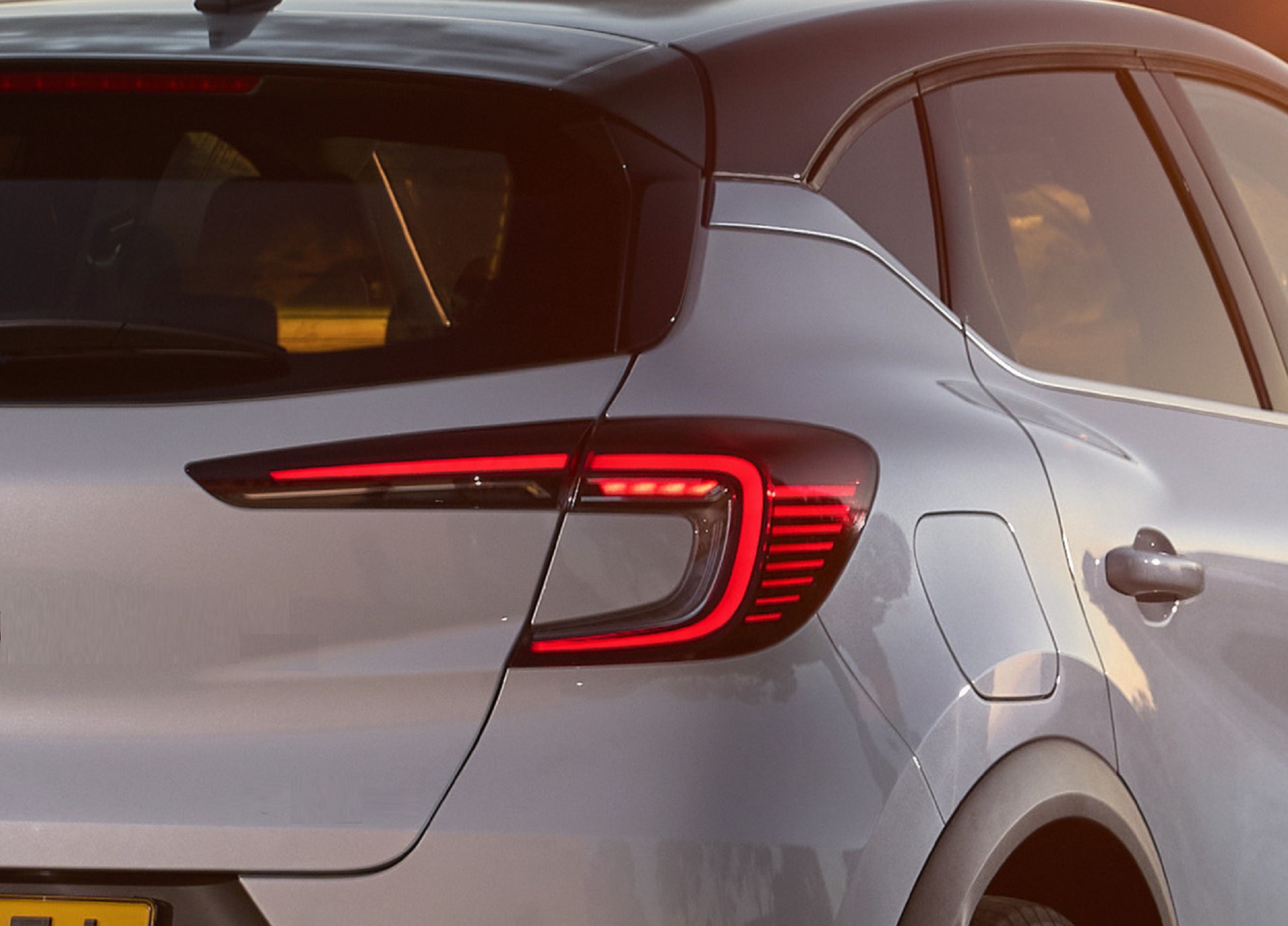 Νέο B-SUV με έκπτωση 2.000 €, καίει 5,7 lt/100km και έχει πορτμπαγκάζ 422 lt – Ποιο είναι;