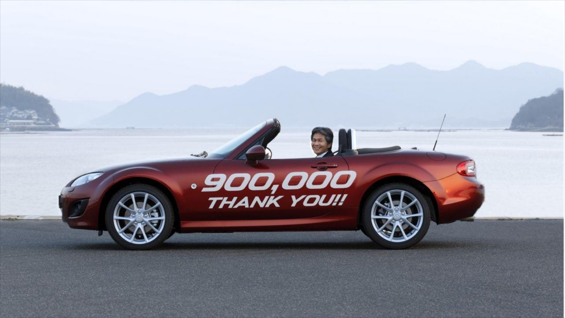 900.000 Mazda MX-5