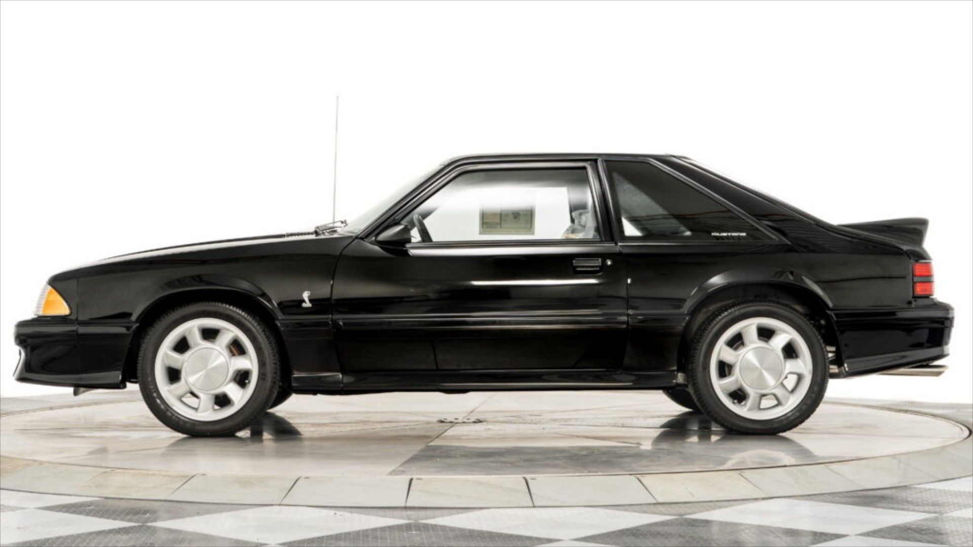Η Ford Mustang που κοστίζει όσο μια νέα Porsche Cayenne