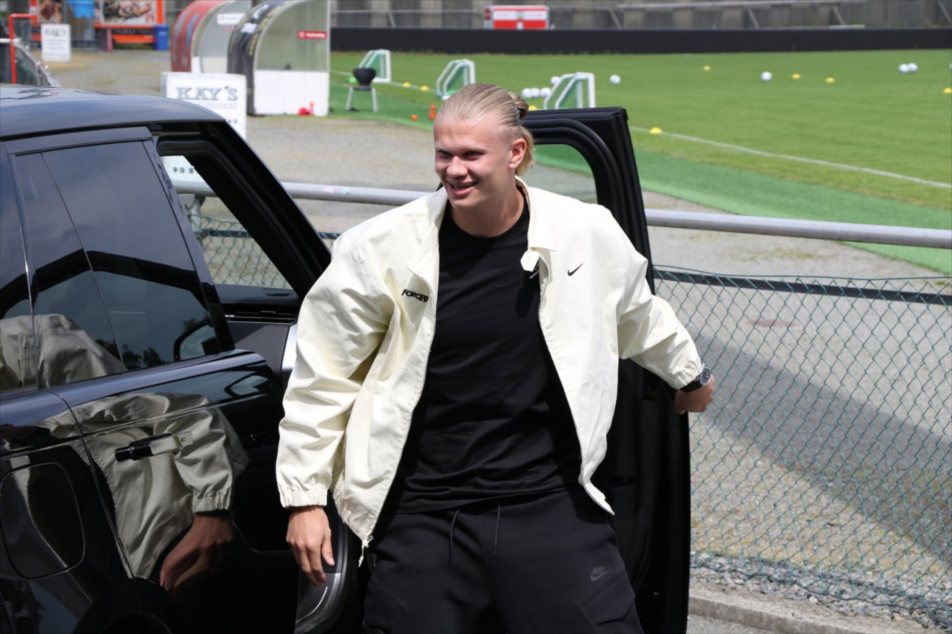 Αυτό είναι το νέο αυτοκίνητο του Χάαλαντ – Κόστισε 3 εκατ. ευρώ! 