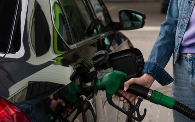 Γυναίκα έβαλε 510 φορές τζάμπα βενζίνη – Πώς ξεγέλασε το σύστημα;