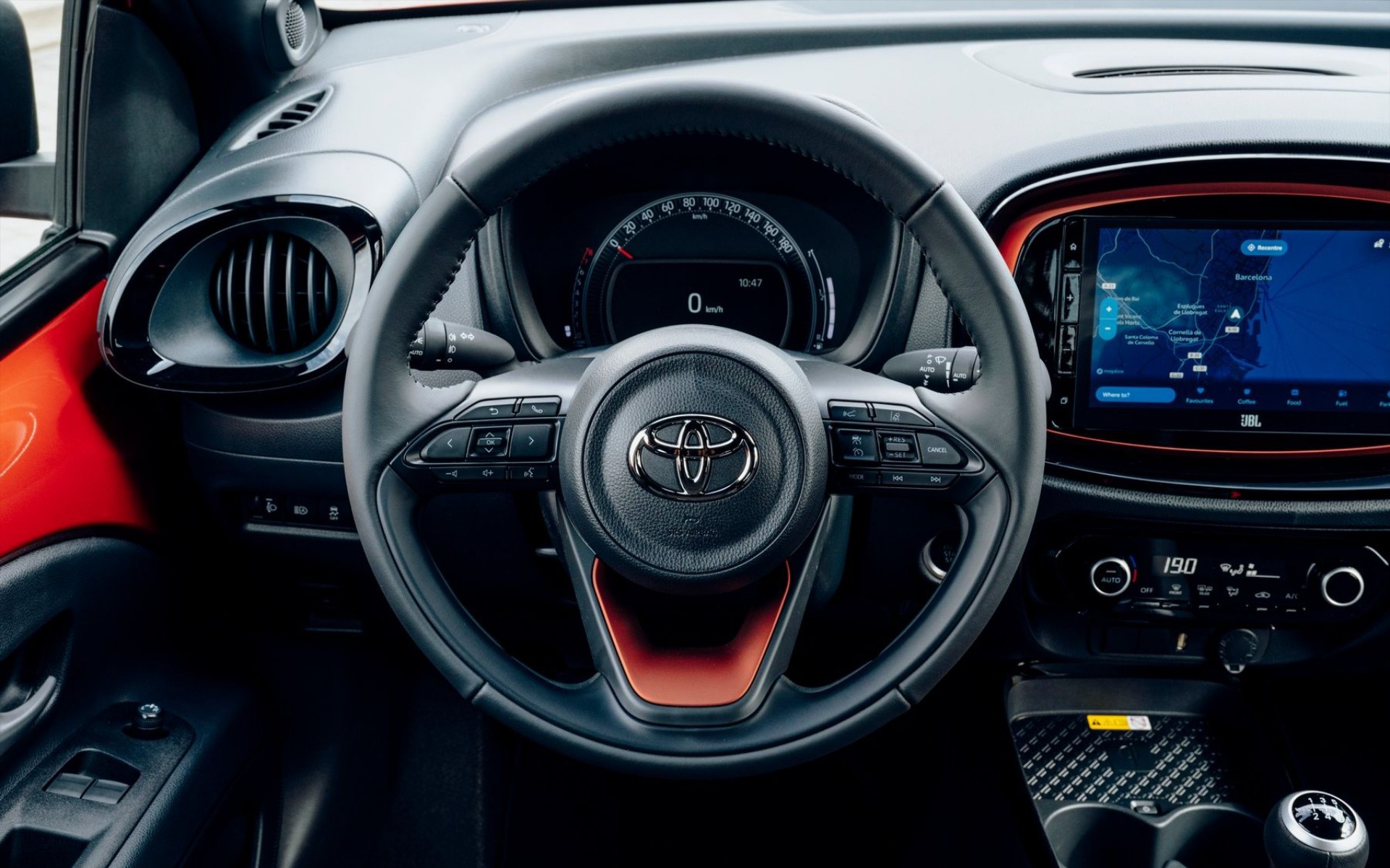 Αυτό είναι το φθηνότερο Toyota στην Ελλάδα - Καίει 4,8 lt στα 100 km