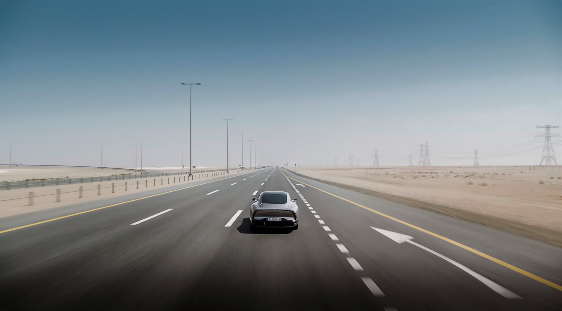 1.010 km στην έρημο, χωρίς φόρτιση - Ποια Mercedes-Benz τα κατάφερε;