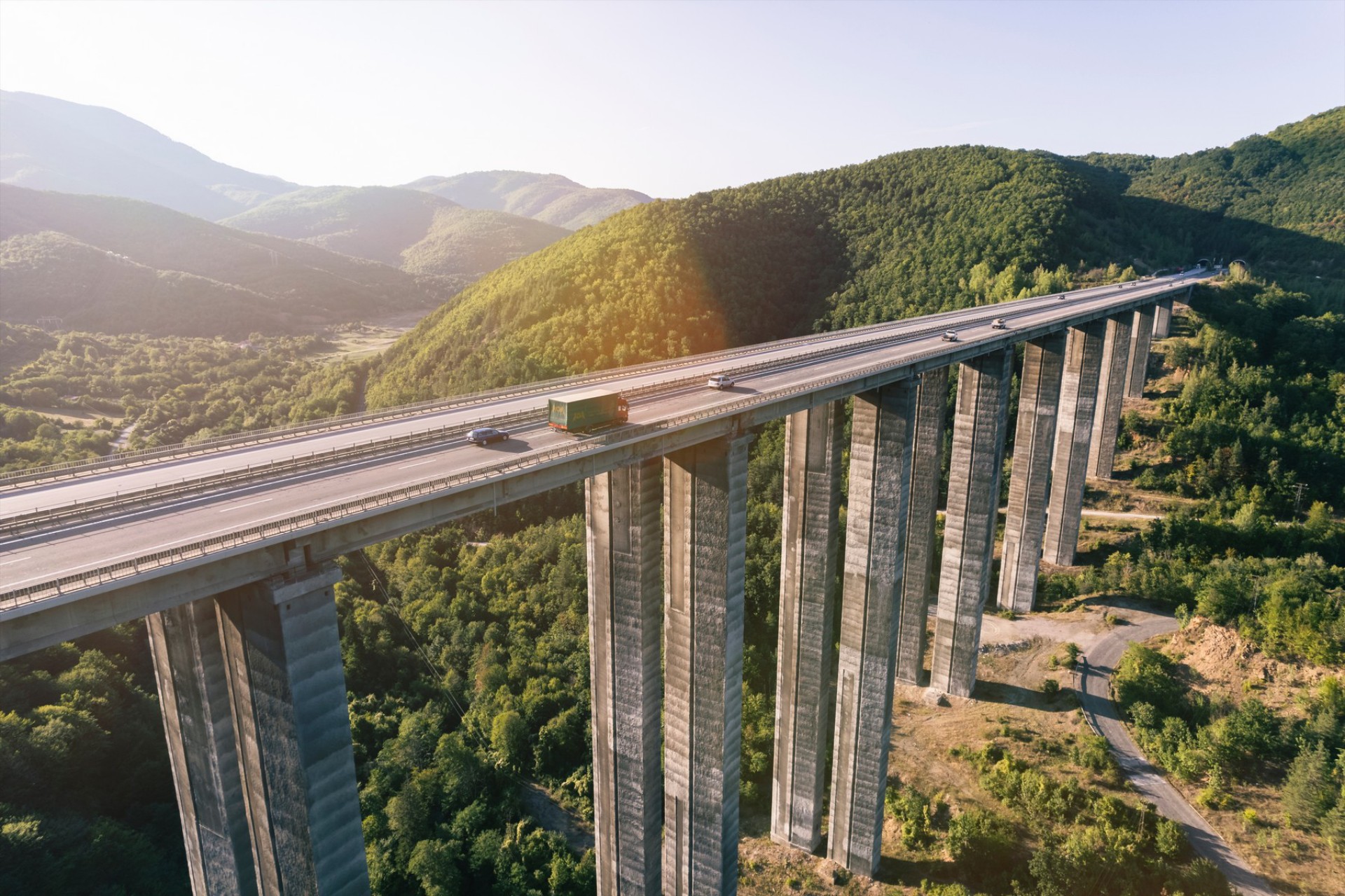 Ελλάδα: Αυτός είναι ο νέος δρόμος των 70 km με τις 23 γέφυρες – Έτοιμος το 2026