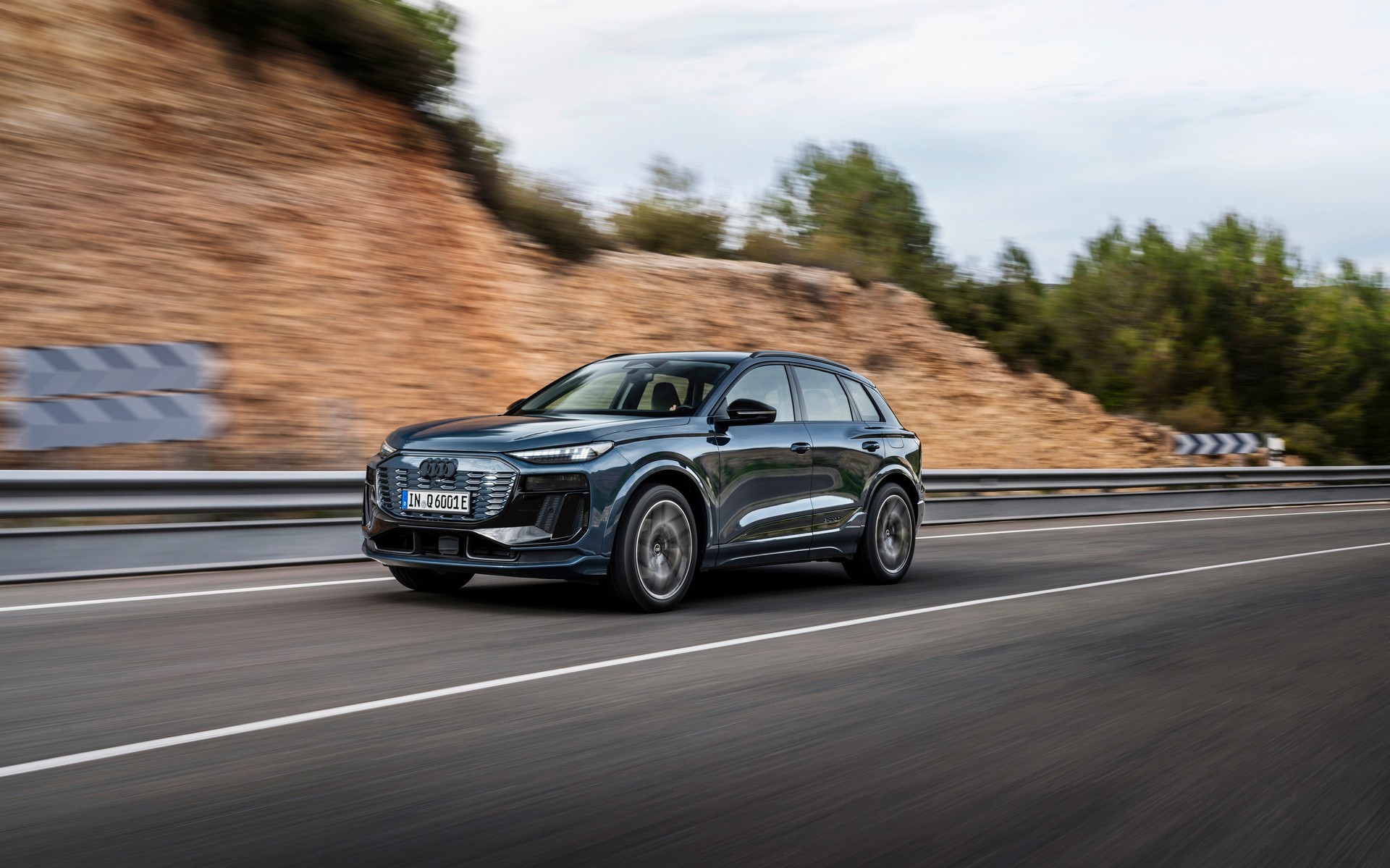 Audi Q6 e-tron: Στην Ελλάδα το πολυτελές SUV - Τιμή 