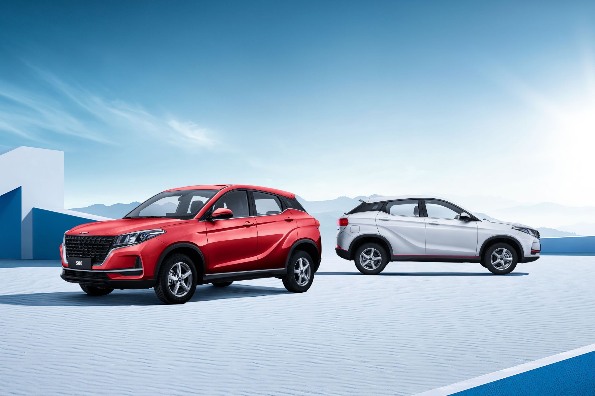 Τα 3 νέα SUV που έρχονται Ελλάδα - Δείτε ποια είναι 