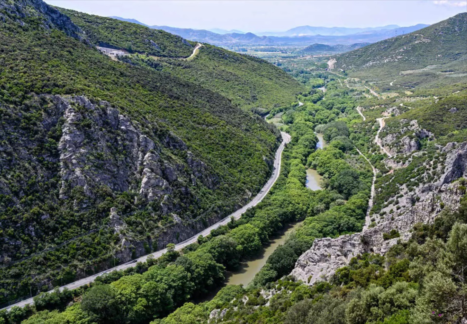 Πάσχα με 8 ευρώ ανά 100 km! Ποιοι θα κάνουν το πιο φθηνό ταξίδι;