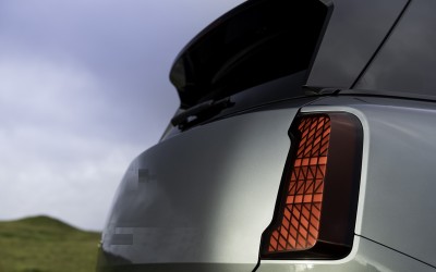 Premium στιλάτο SUV με 170 ίππους, πορτμπαγκάζ 450 lt και τιμή 34.500 € - Ποιο είναι;