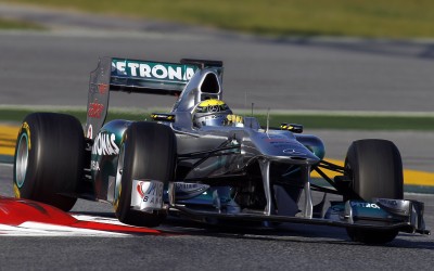 F1: Φαίνεται να βρίσκει λύσεις η Mercedes GP