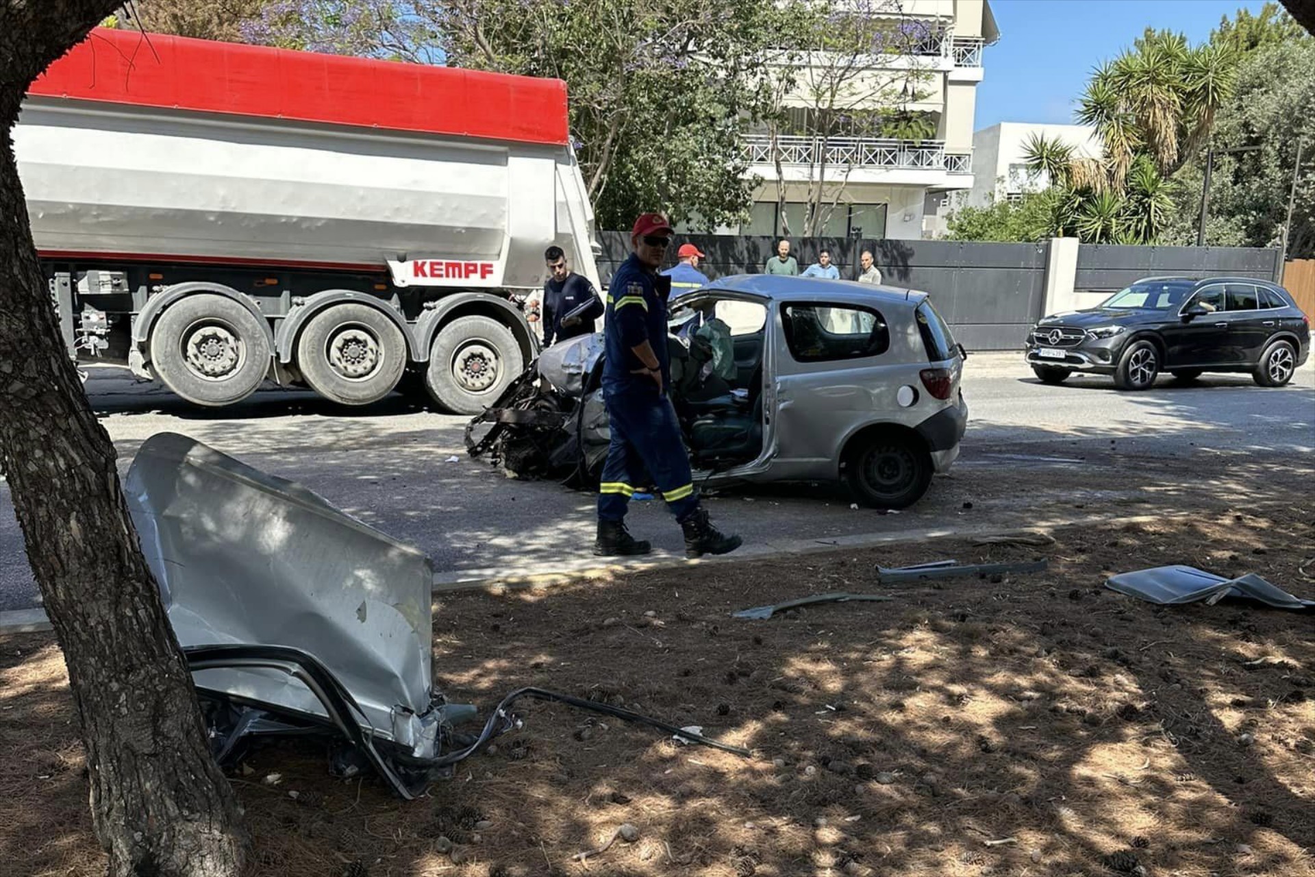 Παραλιακή: Ένας ακόμη νεκρός στο «καταραμένο» σημείο – Τι αυτοκίνητο οδηγούσε;