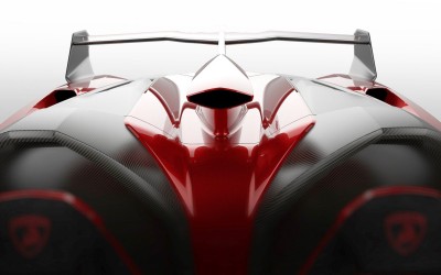 Η Supercar Blondie, η ακριβότερη online πώληση και τα 6 εκατ. για την σπάνια Ιταλίδα