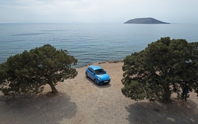 Υβριδικό αυτοκίνητο με 195 ίππους, αυτόματο κιβώτιο και τιμή 19.950 ευρώ - Ποιο είναι;