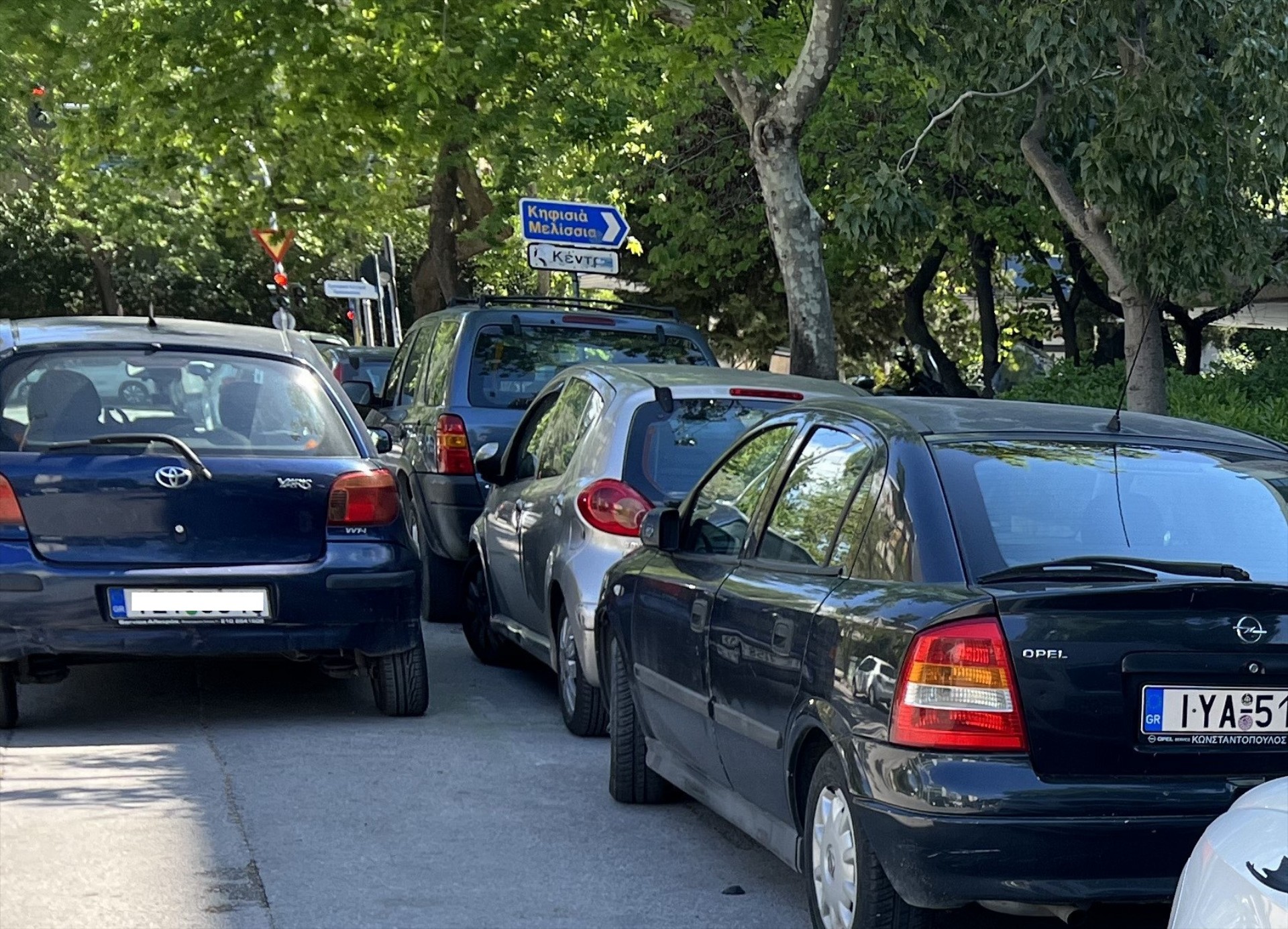 1 στους 2 οδηγούς δεν το γνωρίζει - Πότε η πυροσβεστική έχει το δικαίωμα να σπάσει το παράθυρο;