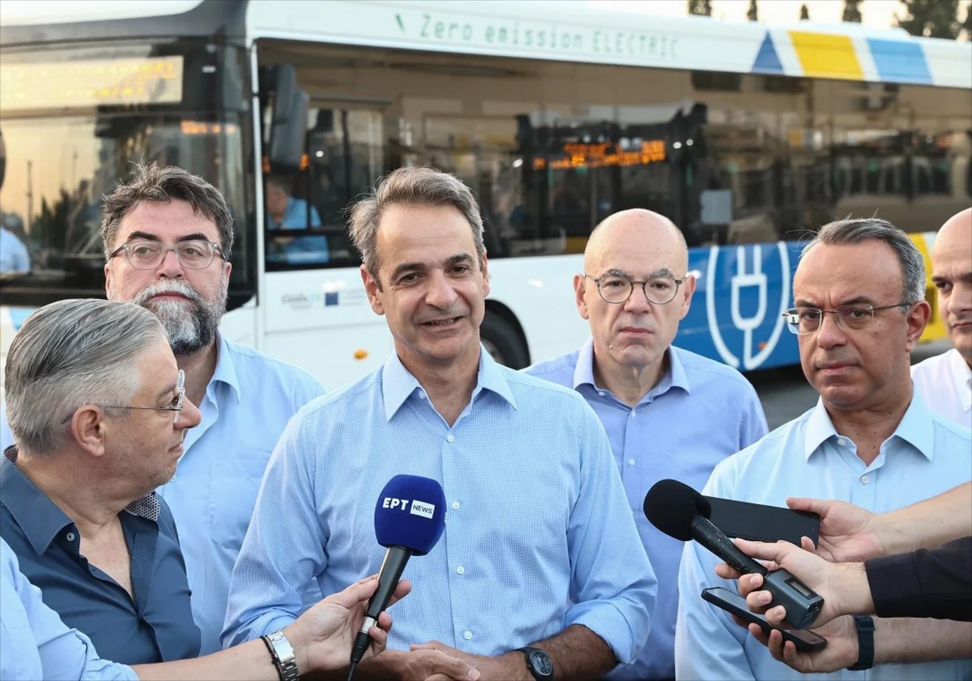 Το είπε ο Μητσοτάκης – 900 νέα λεωφορεία έως τέλος του 2025 στην Ελλάδα 