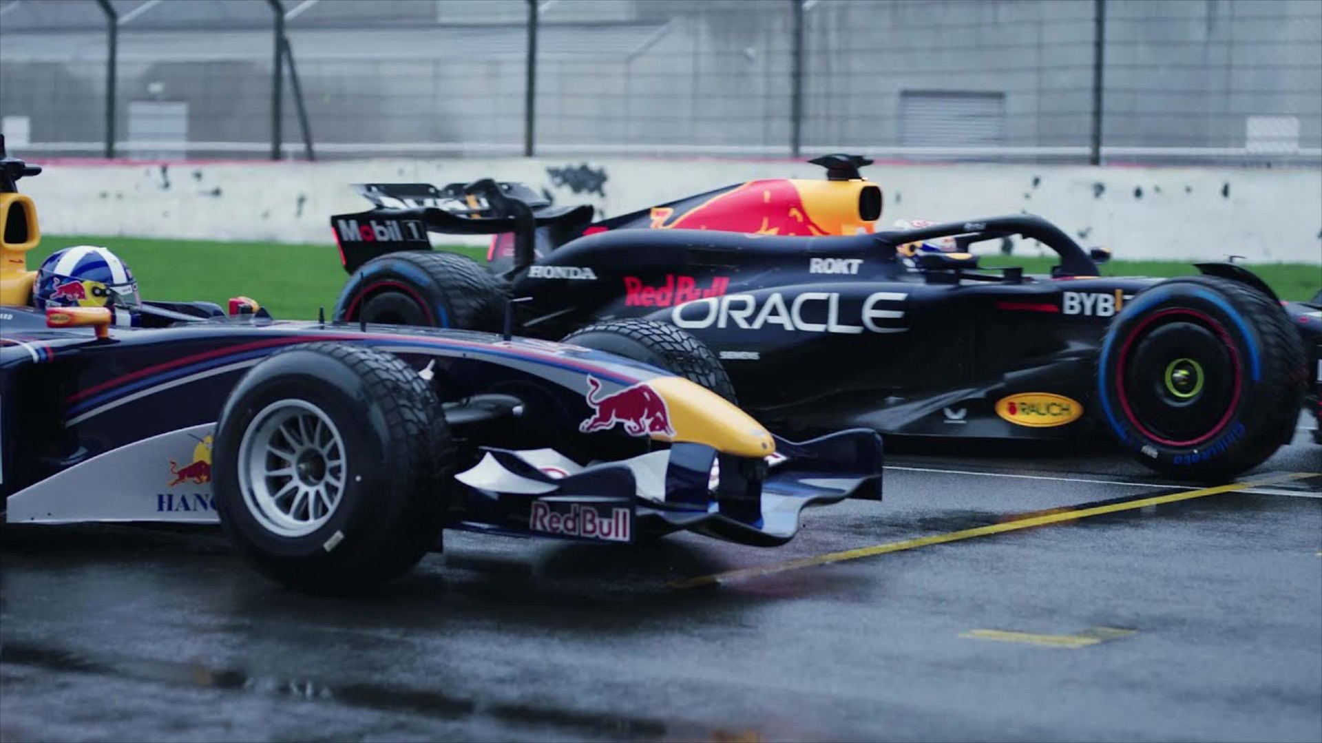 F1: H μεγάλη κόντρα της Red Bull - Verstappen εναντίον Coulthard [Video]