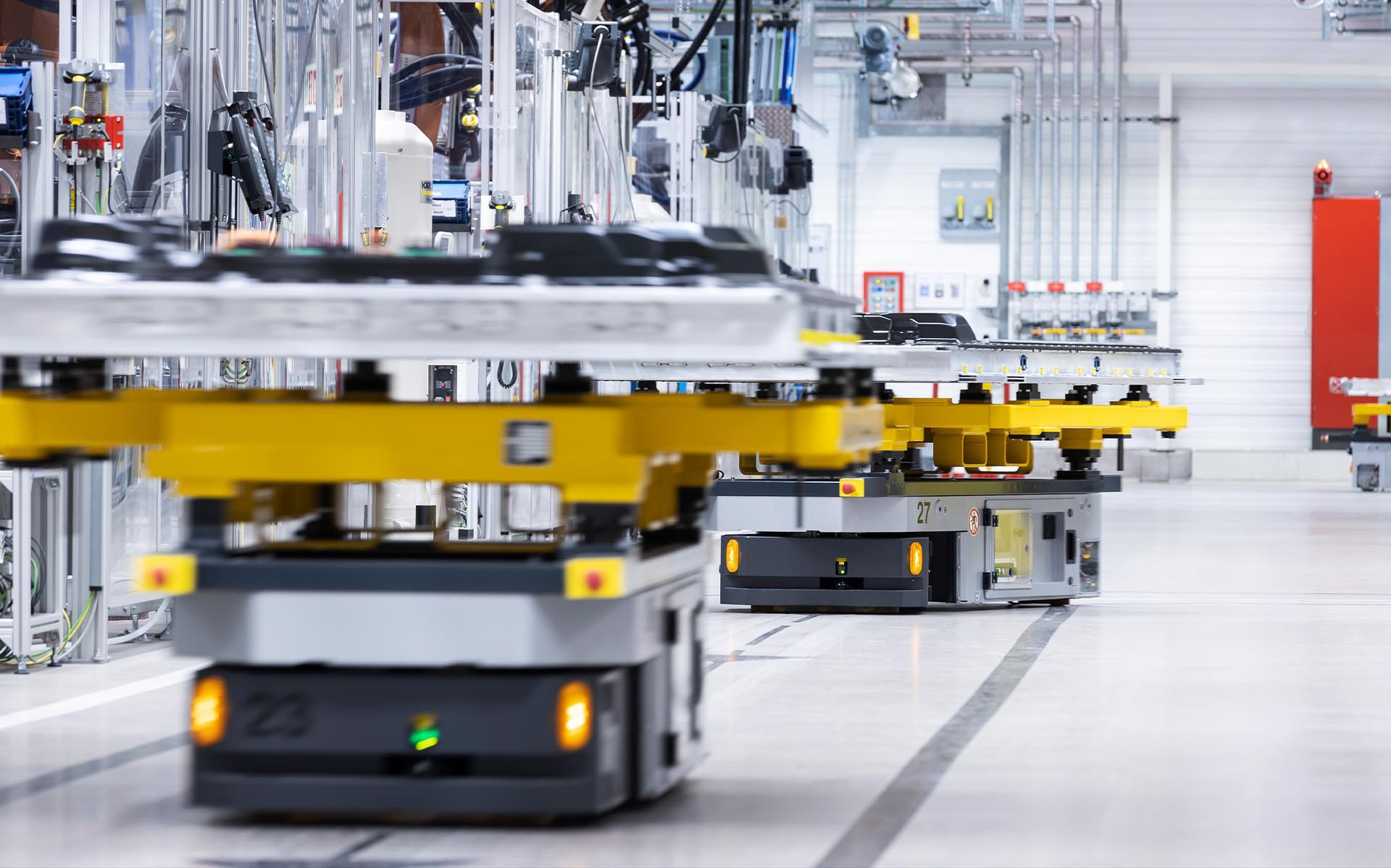 Η τεράστια επιτυχία της Πολωνίας - Έχει το Νο1 εργοστάσιο μπαταριών στον κόσμο
