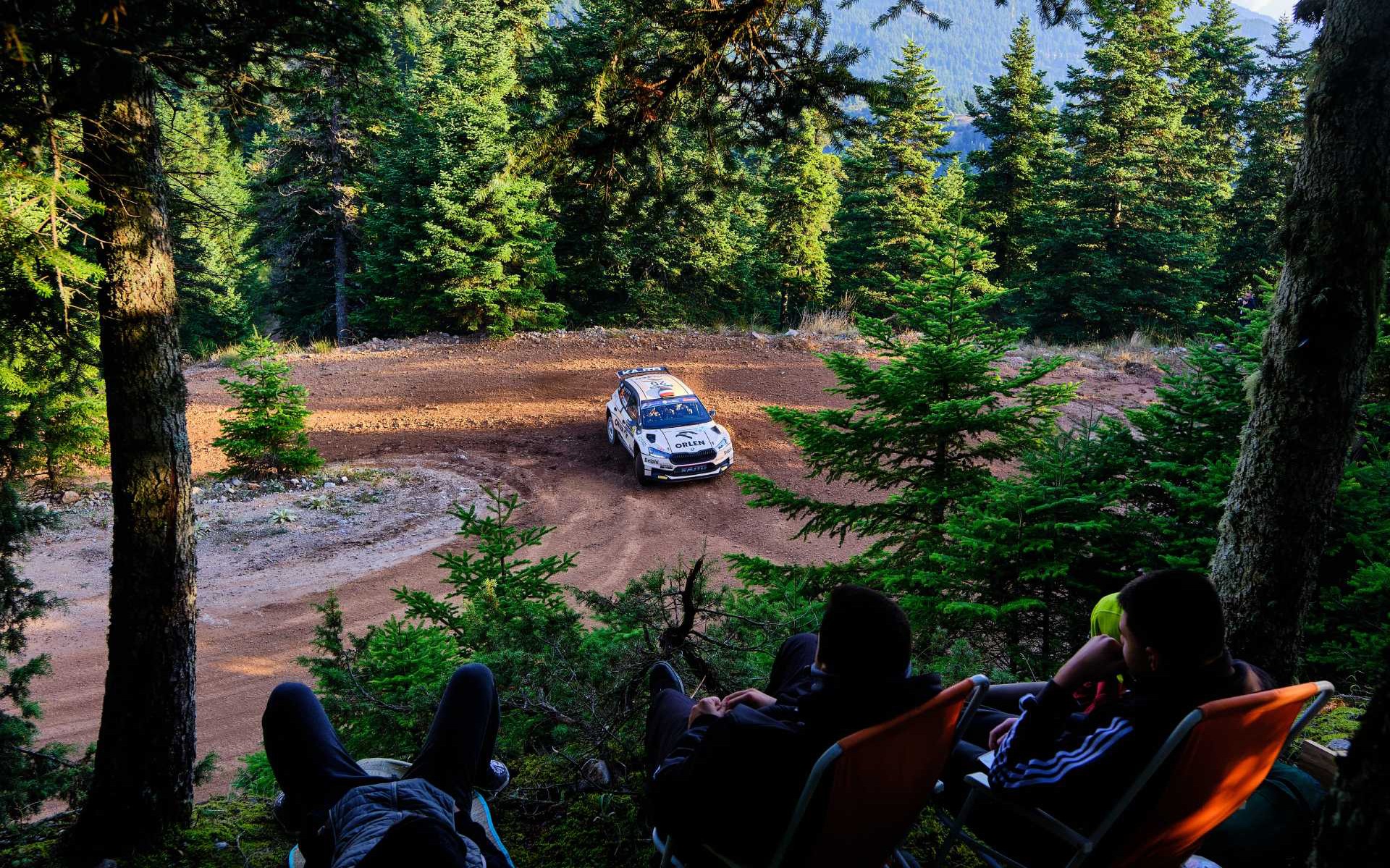 Προσβάσεις Ειδικών Διαδρομών – Θήβα