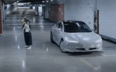 Οι Κινέζοι φτιάχνουν αυτοκίνητο που παρκάρει χωρίς μανούβρα – Δείτε πώς το κάνει [video]