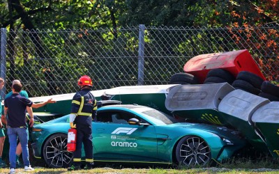 Σοβαρό τρακάρισμα για το safety car στο Grand Prix της Monza [video]