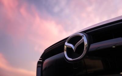 Το υβριδικό Mazda που καίει 4,7 lt/100km με τιμή 17.596 ευρώ - Ποιο είναι;