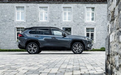 Το SUV της Toyota που πουλάει 1.283 αυτοκίνητα την ημέρα – Σε μία μόνο αγορά