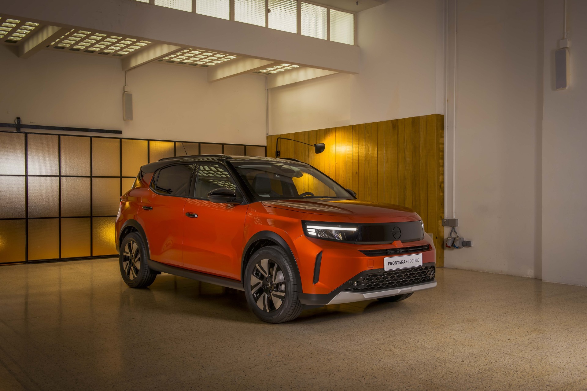 Opel Frontera: Φθηνότερο το ηλεκτρικό από το υβριδικό – Δείτε διαφορά τιμής