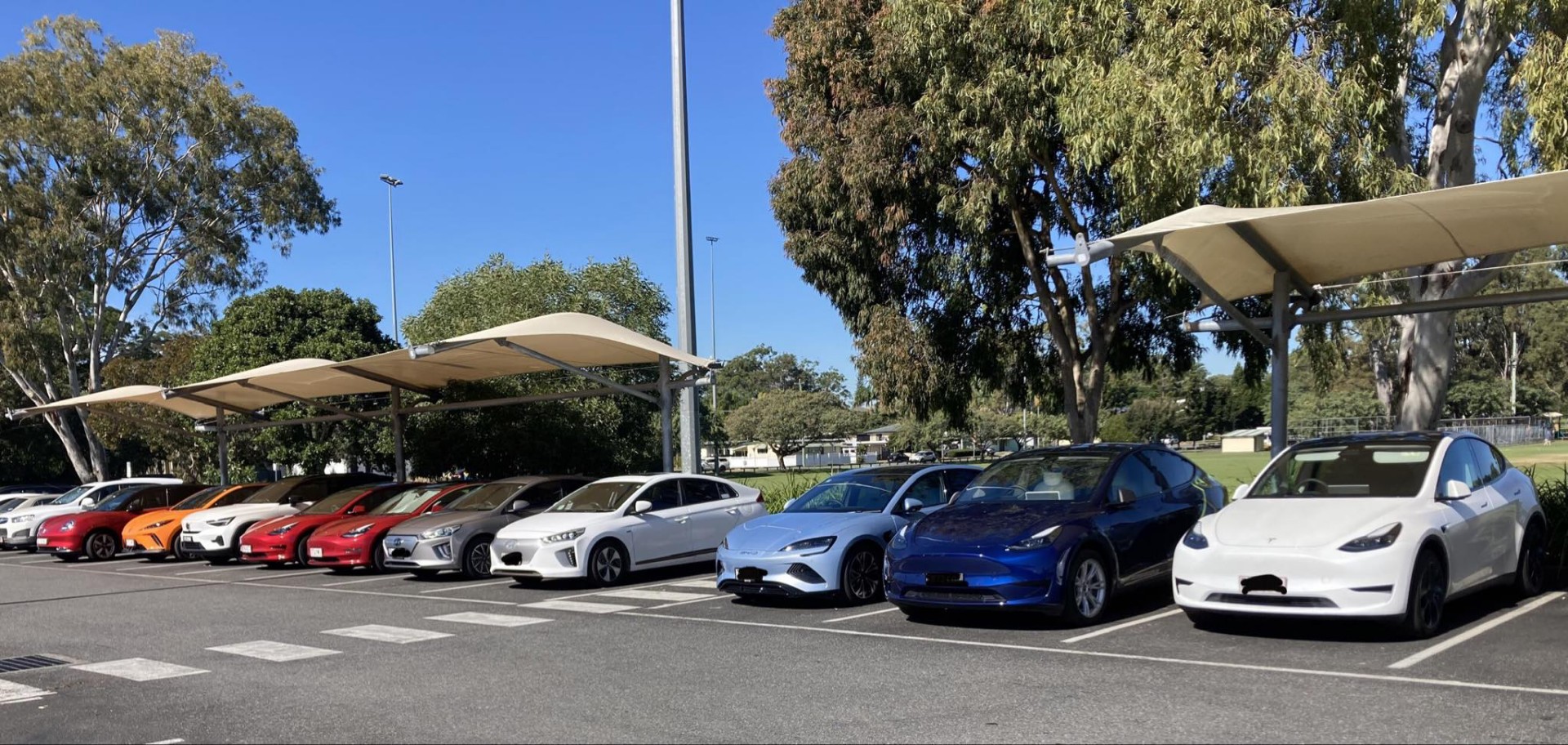 Ευρώπη: Η χώρα με πληθυσμό σαν την Ελλάδα – Πούλησε 96.000 ηλεκτρικά σε 9 μήνες