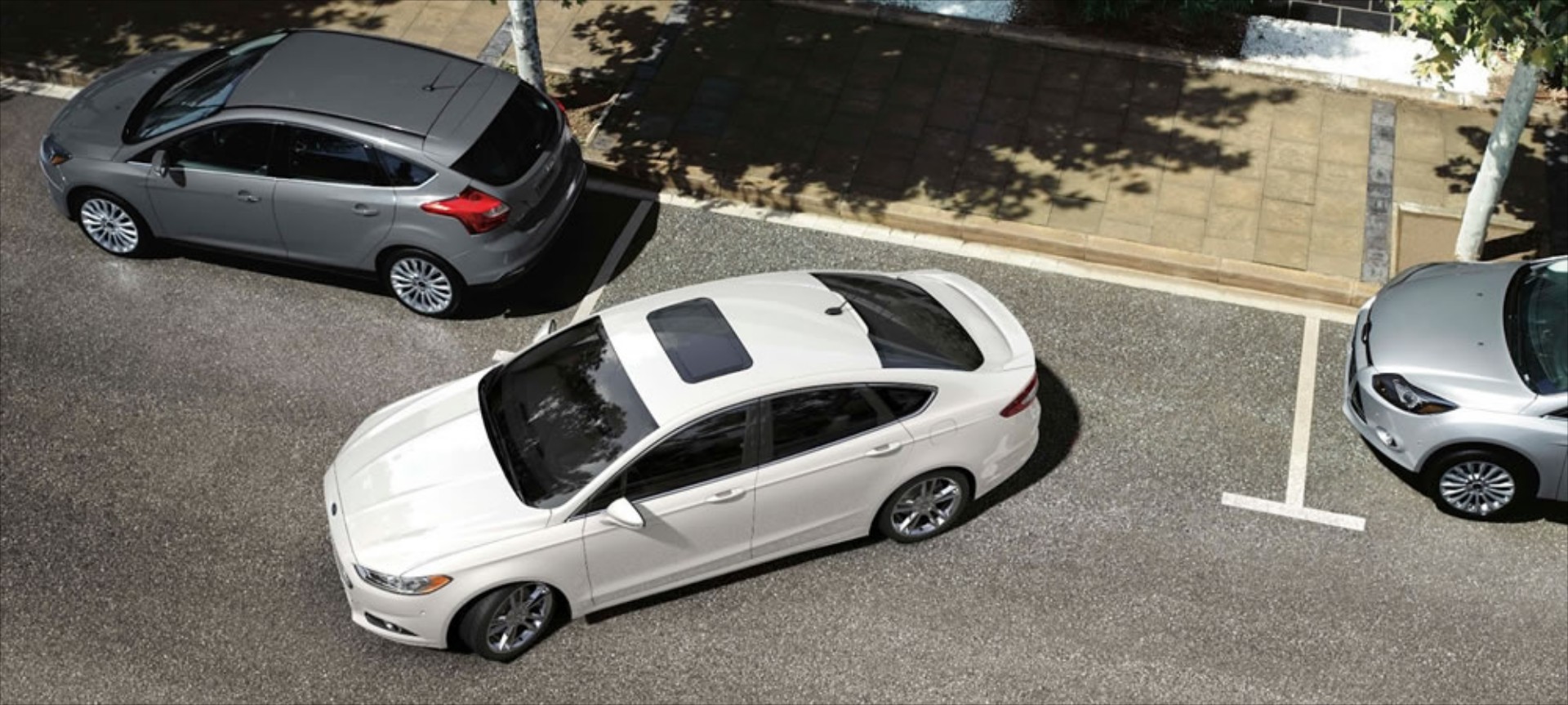 Πώς θα παρκάρεις ανάμεσα σε 2 αυτοκίνητα σε χρόνο μηδέν - Το μεγάλο μυστικό