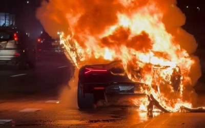 Αυτός είναι ο λόγος που πήρε φωτιά μία Lamborghini Revuelto