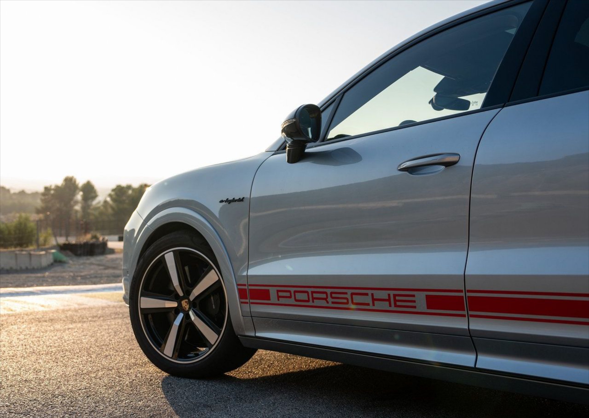 H Porsche που θέλουν όλοι - Έχει τιμή 127.000 ευρώ και την αγόρασαν 102.889 άνθρωποι