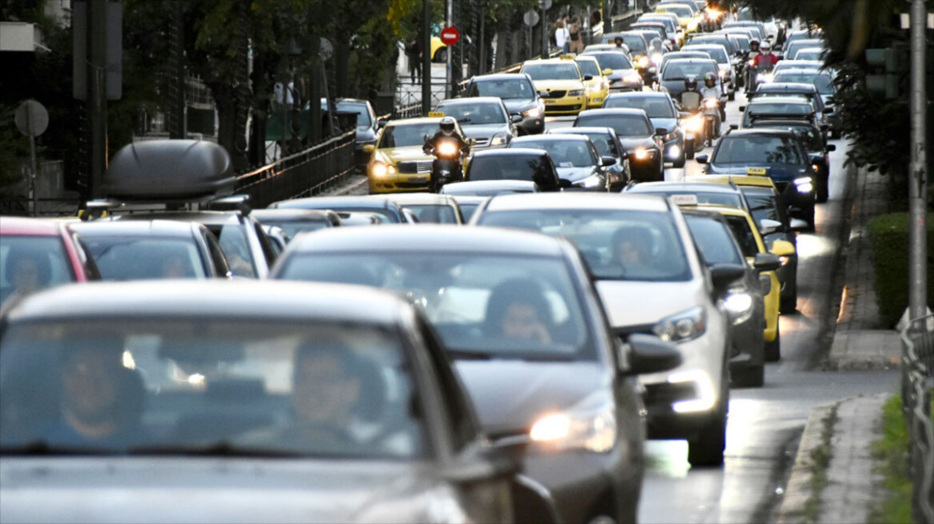 Ασφυξία στους δρόμους, για 10 km στην πόλη χρειάζονται μίνιμουμ 30 λεπτά – Η θέση της Αθήνας  