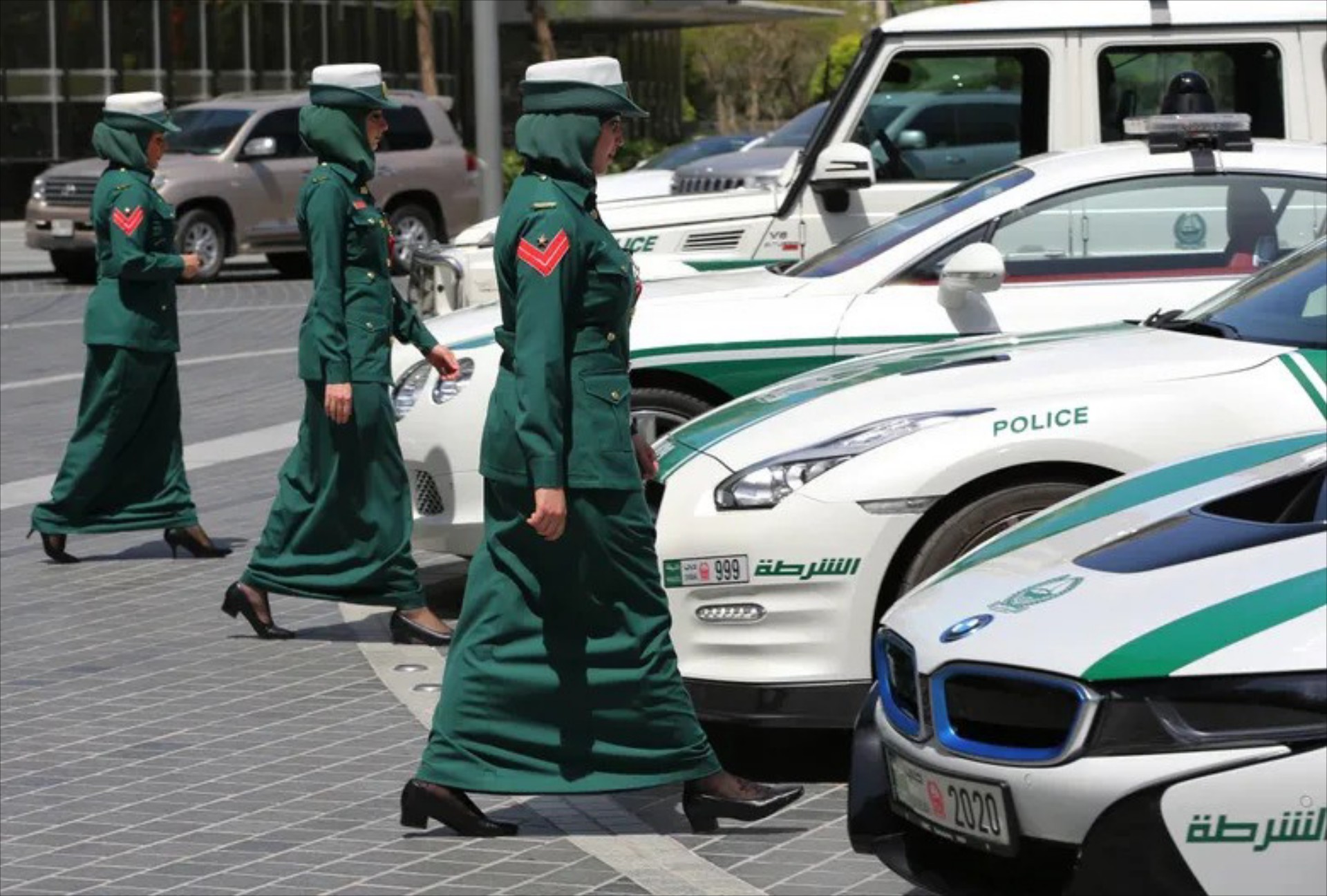 Το περιπολικό των 500.000 ευρώ - Η αστυνομία του Ντουμπάι πήρε Rolls-Royce!