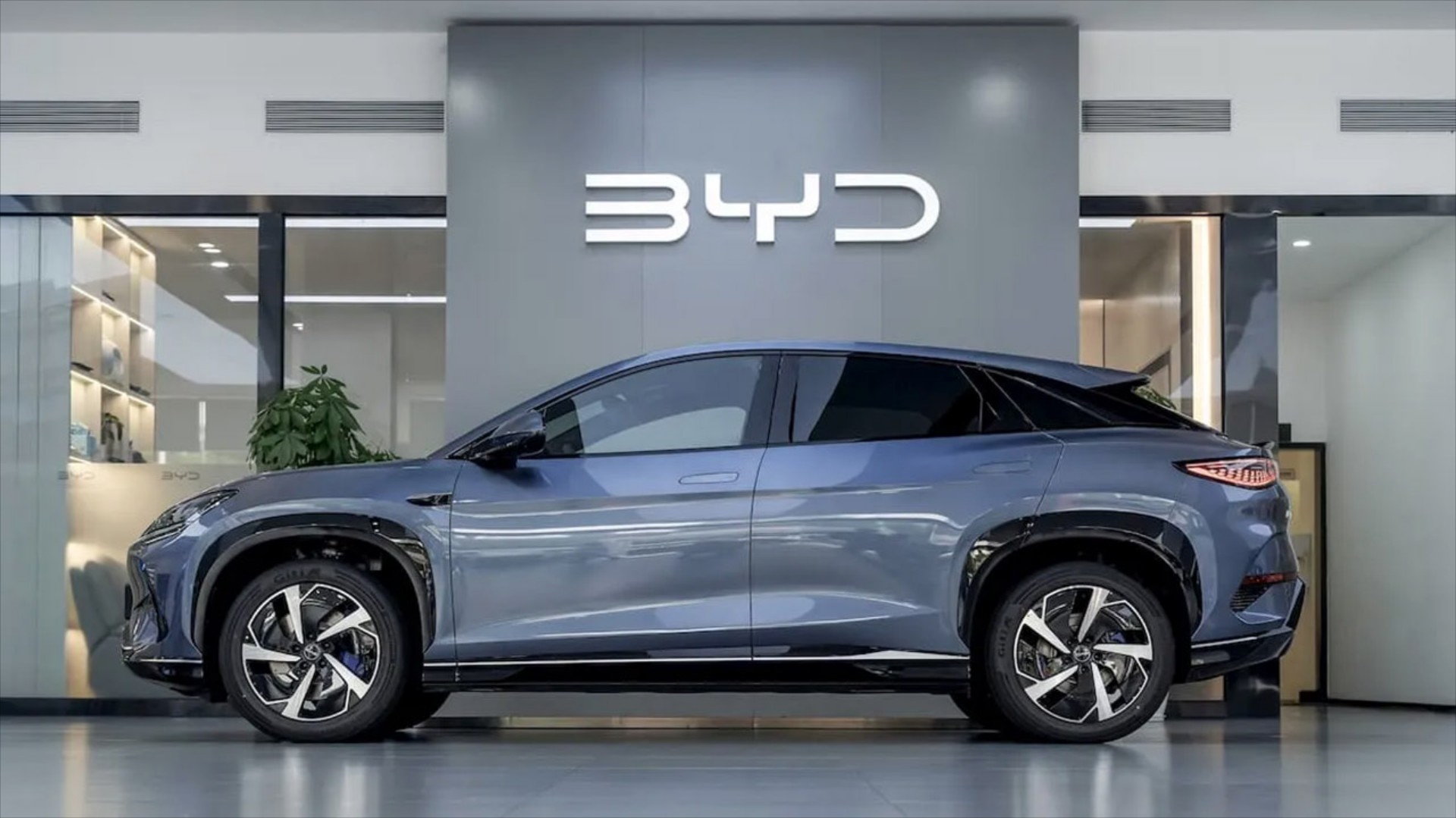 Τι ετοιμάζει η BYD για την Ευρώπη; Πού θα φτιάξει εργοστάσια